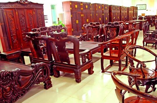 加工实木家具.jpg 加工实木家具.jpg